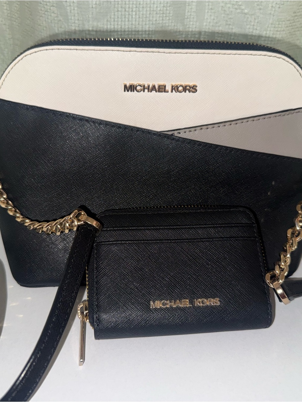 Michael Kors Black and Cream Two-Tone Crossbody with Card Case